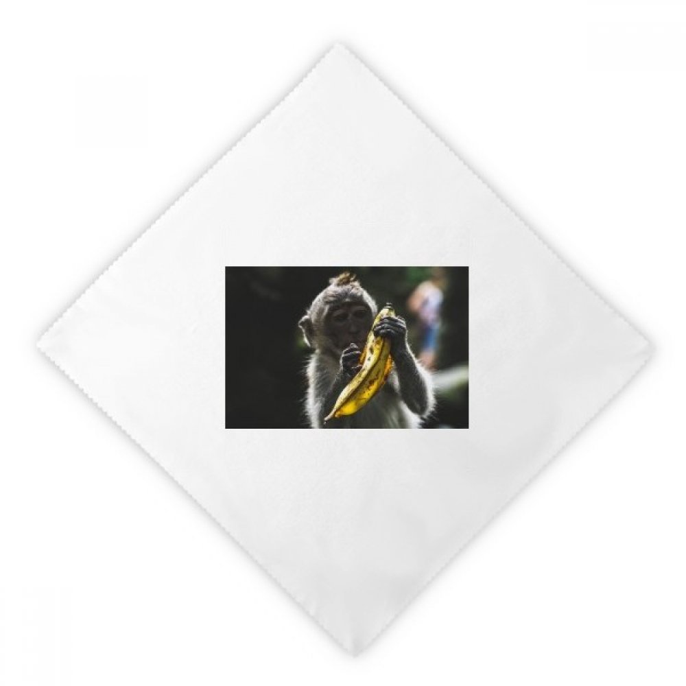 Serviettes en tissu blanc motif animal pour remplacer le papier jetable lors du déjeuner