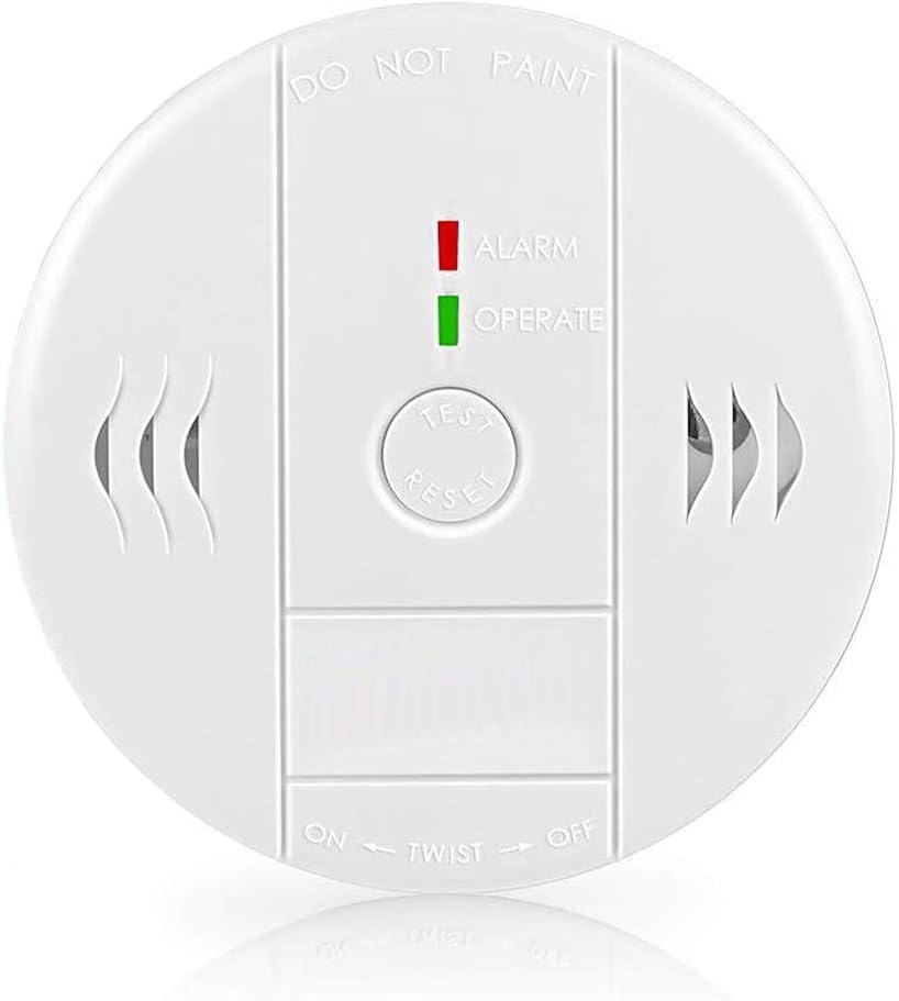 First Alert BRK SCO2B Smoke and Carbon Monoxide (CO) Detector with 9V