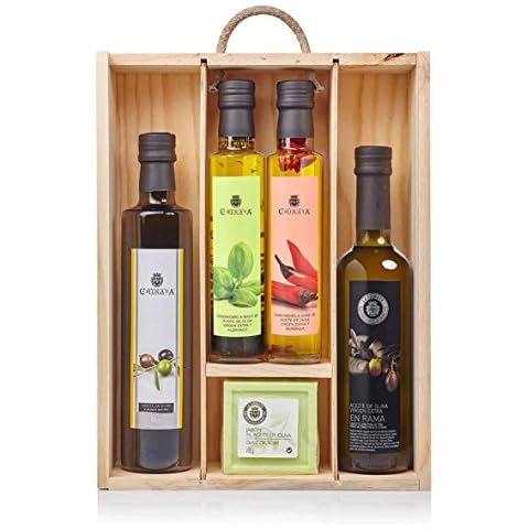 Large Extra Virgin Olive Oil Gift Pack in Wooden Case by La Chinata Cover