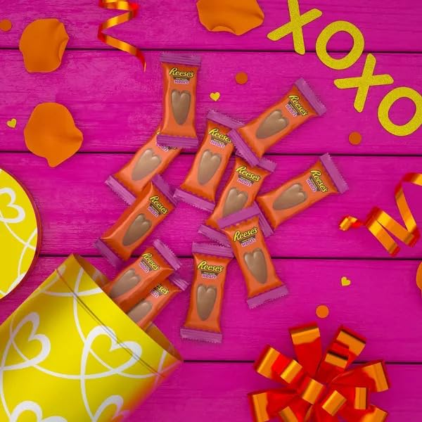 Miniatura 4 de Caramelos de chocolate Reeces con mantequilla de maní con corazón para cestas del día de la madre, 2 libras aproximadamente 50 bocadillos de