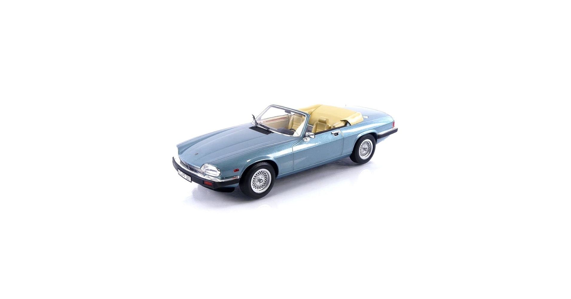 1/18 ジャガーXJ Amazon.co.jp: ミニチュアカー スケール 1/18 ジャガー XJ X350