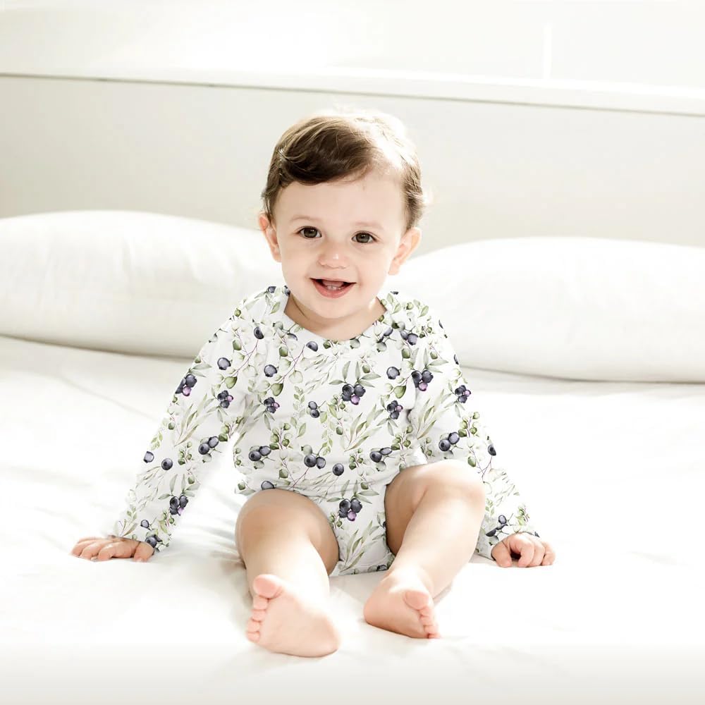 Long Sleeve Bodysuit in Hypoallergenic TENCEL™ Lyocell Fabric - Soft and Versatile Baby Essentials