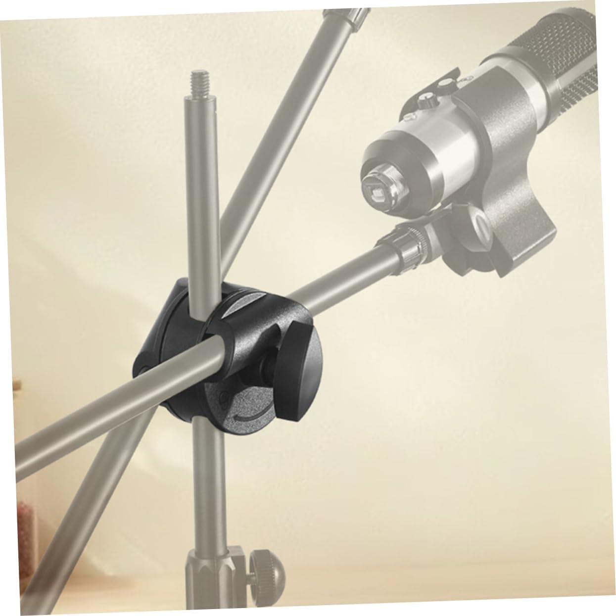 5pcs Microphone Stand Adapter for Desktop Versatile Mic Arm Adapter Compatible Various Models Easy Installation Compact Design for Recording Broadcasting Setup