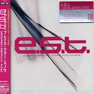 Amazon.deStrange Place for Snow