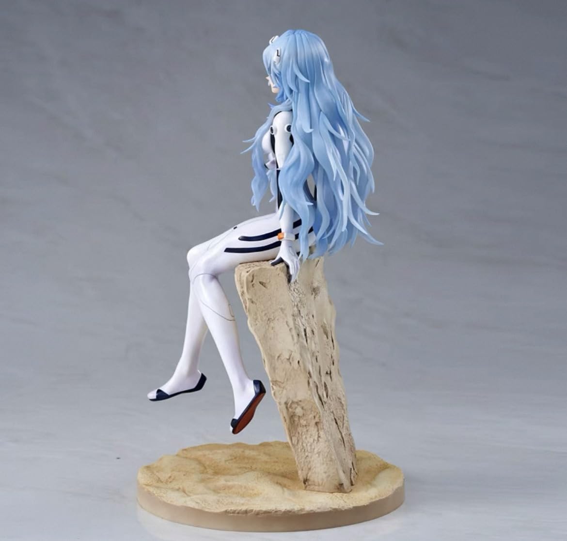 綾波レイ　エヴァンゲリオン　ガレージキット　ガレキ　未塗装未組立　美女 Amazon | 1/7 ガレージキット フィギュア 未塗装 エヴァンゲリオン