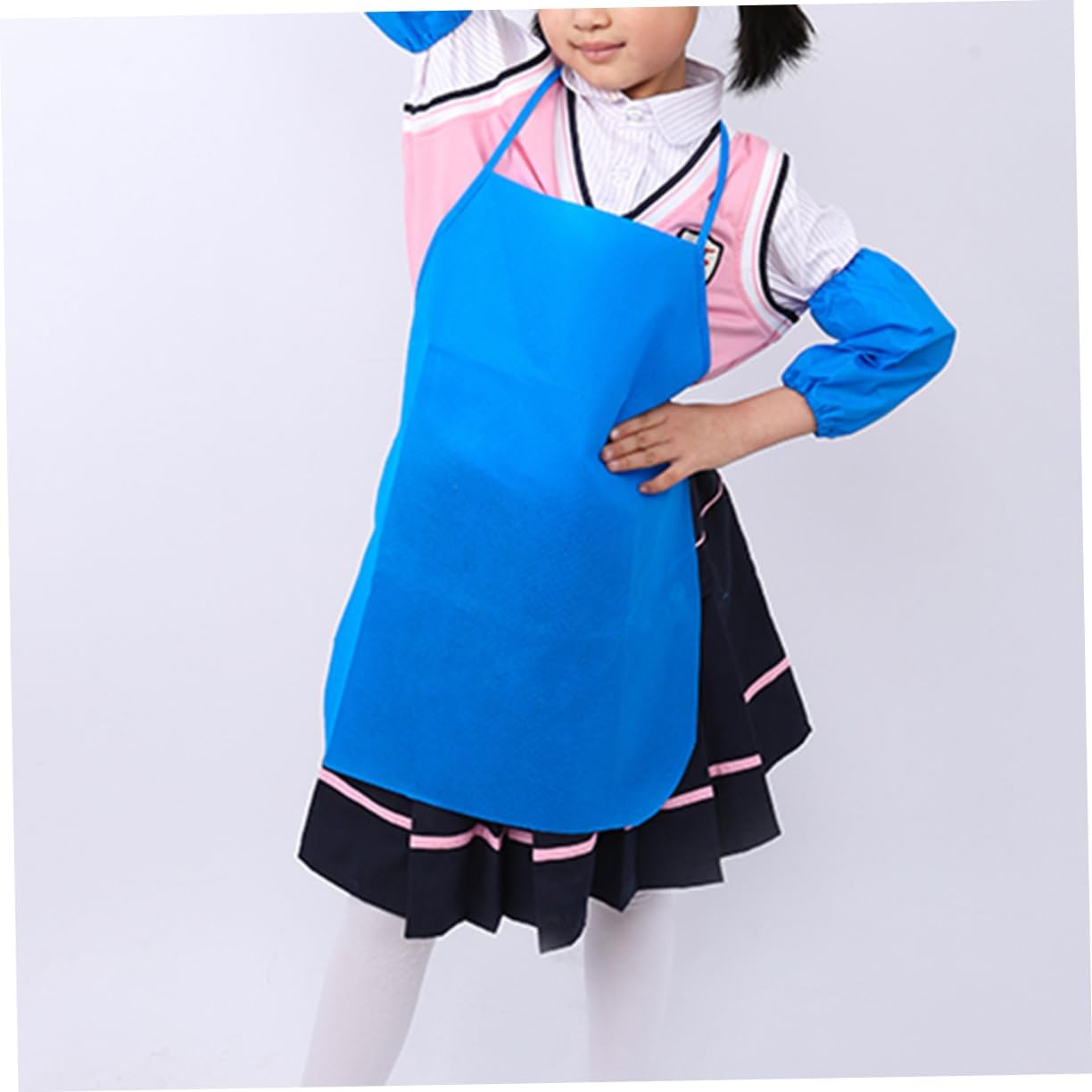 12pcs Boy Girl's Disposable Art Painting Aprons Non-woven Fabric Smocks for Creative Activities Easy to Clean for Boys and Girls Crafts and Painting Projects Random Colors