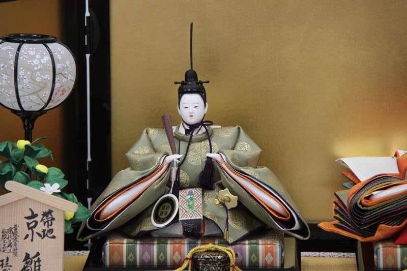 雛人形 雛飾り 親王飾り 橘桜 金屏風 京雛 桂甫作 楽天市場】