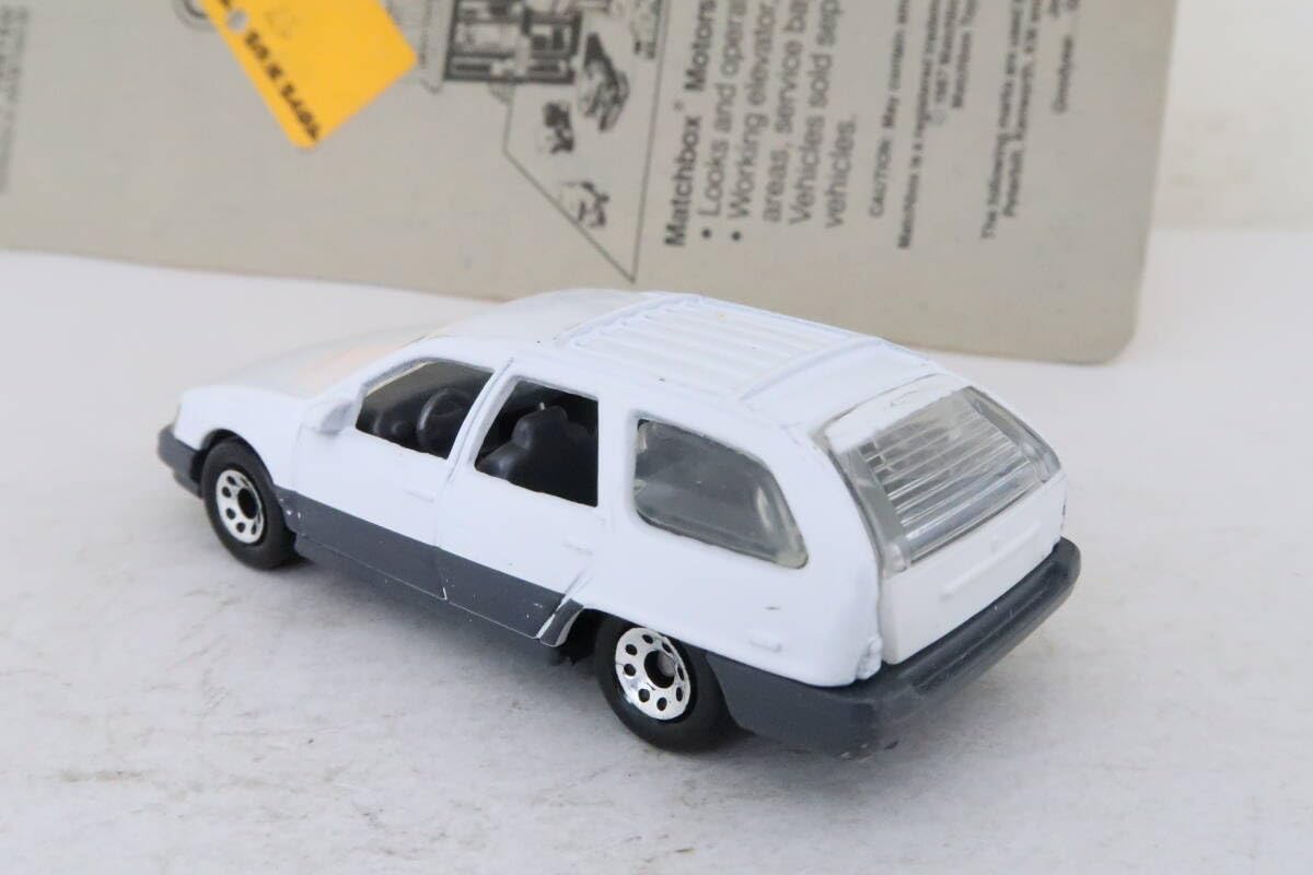 Amazon | matchbox MERCURY SABLE WAGON マーキュリー 1/63 マカオ製