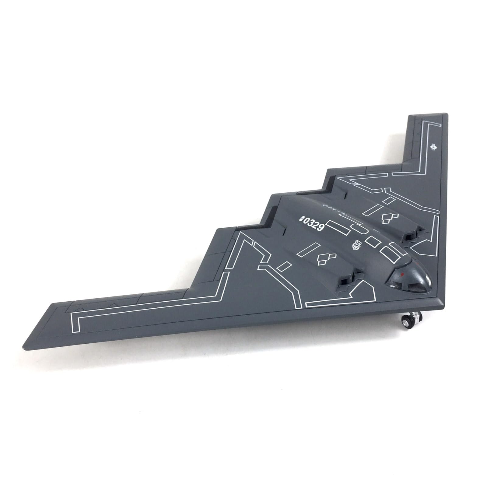 B2爆撃機　プラモデル　模型 Amazon.co.jp: 1/200 スケール アメリカ空軍 B-2 ステルス戦略爆撃機