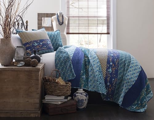 Image of Lush Decor Royal Empire Reversible Cotton Quilt Set, 3 Piece Set King, Peacock - Striped Bedding Set - Floral Quilt King Size - Blue Bedding - Boho Decor