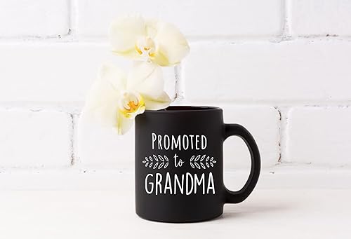 Miniatura 6 de Anuncio de embarazo para abuelos - Tazas de café negras de 11 onzas con texto en inglés "Grandma To Be & Grandpa to Be", idea de revelación de