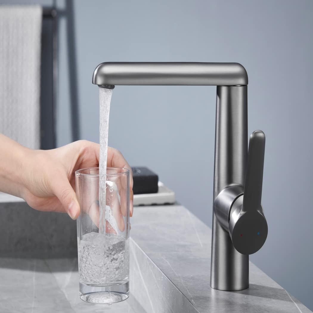 バスルームシンク用蛇口 引き出し式スプレー付き バスルーム用蛇口 シングルハンドル シングルホール ベッセルシンク用蛇口 真鍮製洗面