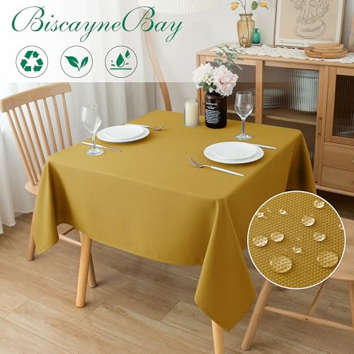 image for Biscaynebay Textured Fabric Christmas Square Table Cloth 90x90 Inches,
