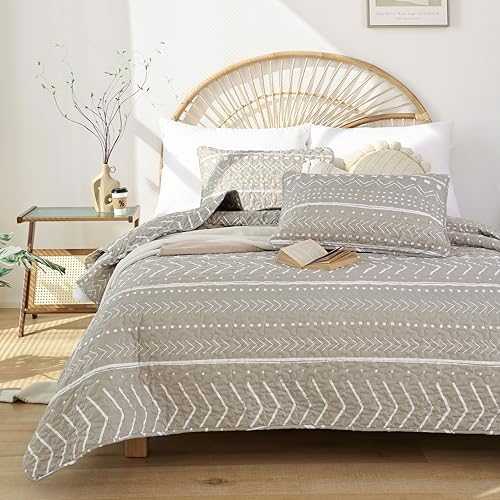 JANZAA Quilt Set, Boho Queen Size Bedding Set 3PCS Oatmeal Quilt Set with 2 Pillow Cases Reversible...