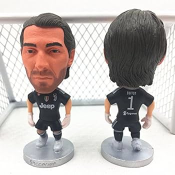 Amazon.com: Juventus Gianluigi Buffon #1 Toy Figure 2.5