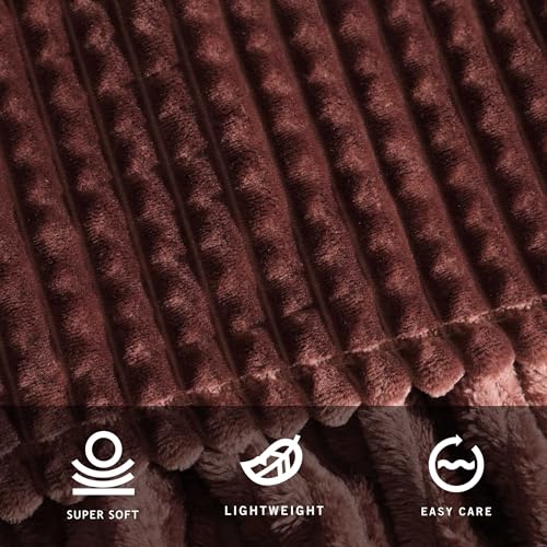Couverture en peluche jacquard Kenneth Cole rouge 127x152 cm - 7