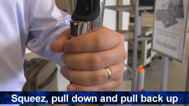 Watch how to use keissco wine opener on Amazon Live