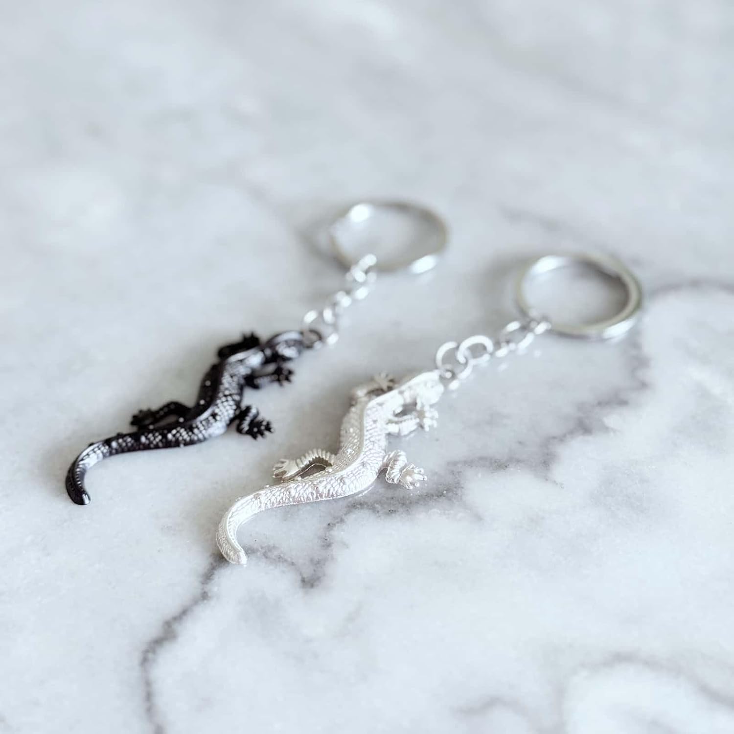 2 Pcs Of Set Lizards Keychains for Women Men,Gecko Animal Charm Set Keychains Accessories Gifts For Car Key Ring,Backpacks,Hand Bag