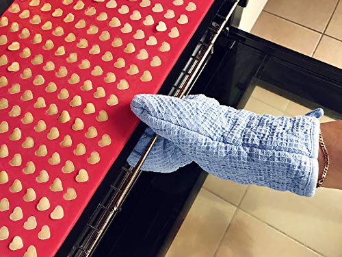 Cahuna Silikon Backmatte für Hundekekse mit Mini Herz - Backform für Hundeleckerli BPA frei und mit Rand - Wiederverwendbare Backunterlage für den Backofen