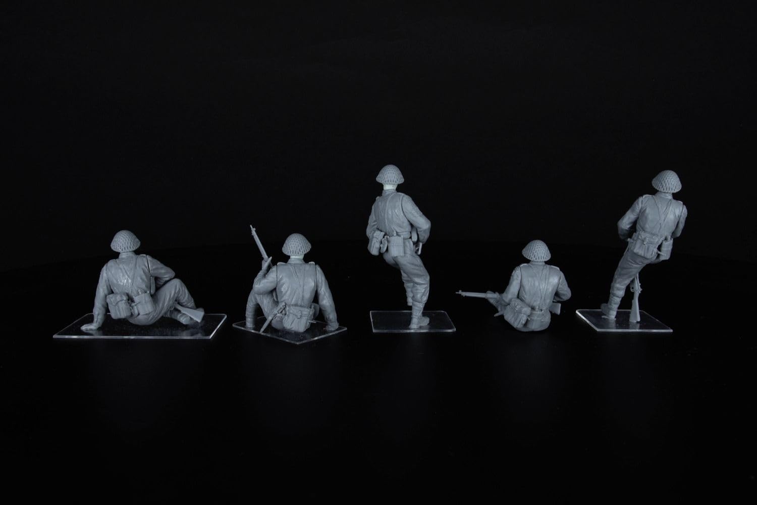MiniArt 1:35 - British Tank Riders NW Europe con cabezales de resina