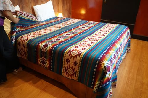 Image of Alpaca Wool Blanket, Queen Size 94 x 78 - Warm, Thick, Ultra Soft, Reversible 2-in-1, Hypoallergenic, Non-Itchy, Washable - Great for Couch, Camping, Travel, Picnics & Cozy Home Comfort(Turquoise)
