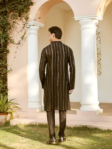 Image of See Designs Men Full Sleeve Chanderi Silk Sequins Mandarin Collar Side Slit Kurta With Pyjama