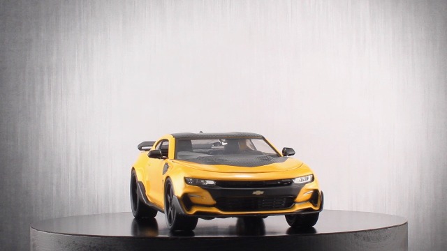 Amazon.com: Jada Transformers 1:24 2016 Chevy Camaro Bumblebee Die