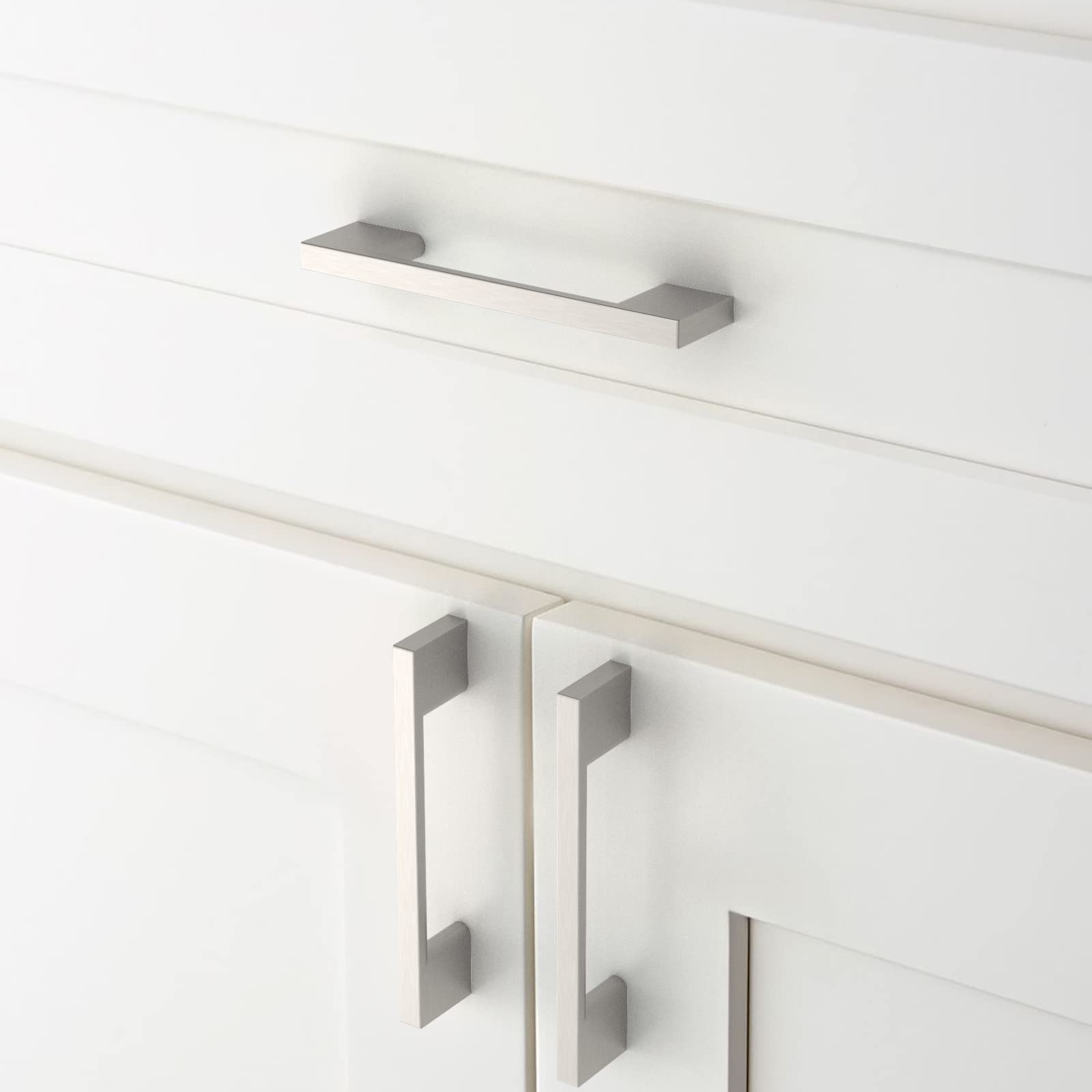 Amerdeco 10 pezzi Maniglie per Mobili da Cucina Distanza fori 96mm Nichel Satinato Spazzolato Maniglie cucina armadietti in acciaio Lega di zincoper mobili da cucina per mobili UK0035