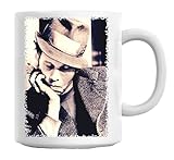 Ein unabhängiger Künstler profitiert von jedem Einkauf bei Shirt sidez.