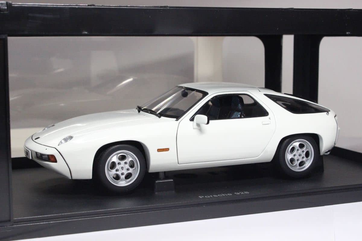 Amazon.co.jp: 1/18 AUTOart Porsche 928 White 77902 ミニカー 928