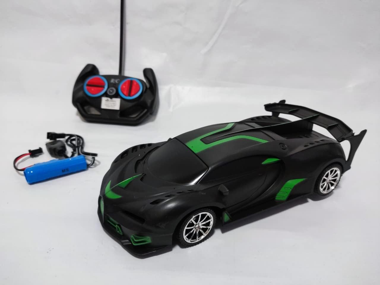 Carrinho de Controle Remoto Grande - Recarregável Led Bugatti Infantil Carro Escala 1:18 Ferrari Brinquedo Criança