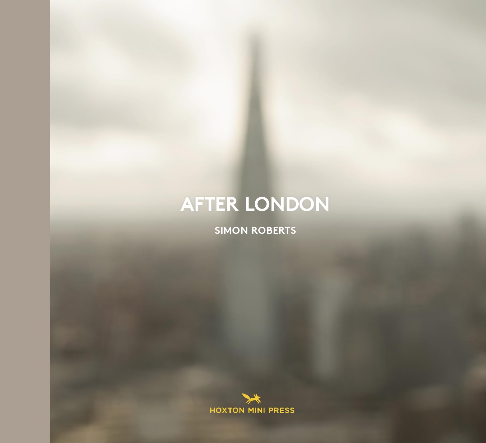 After London by Simon Roberts - 9781917719100