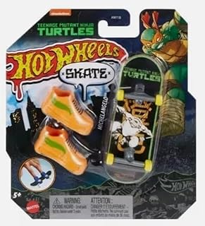 Teenage Mutant Ninja Turtles: Mutant Mayhem Raphael On A
