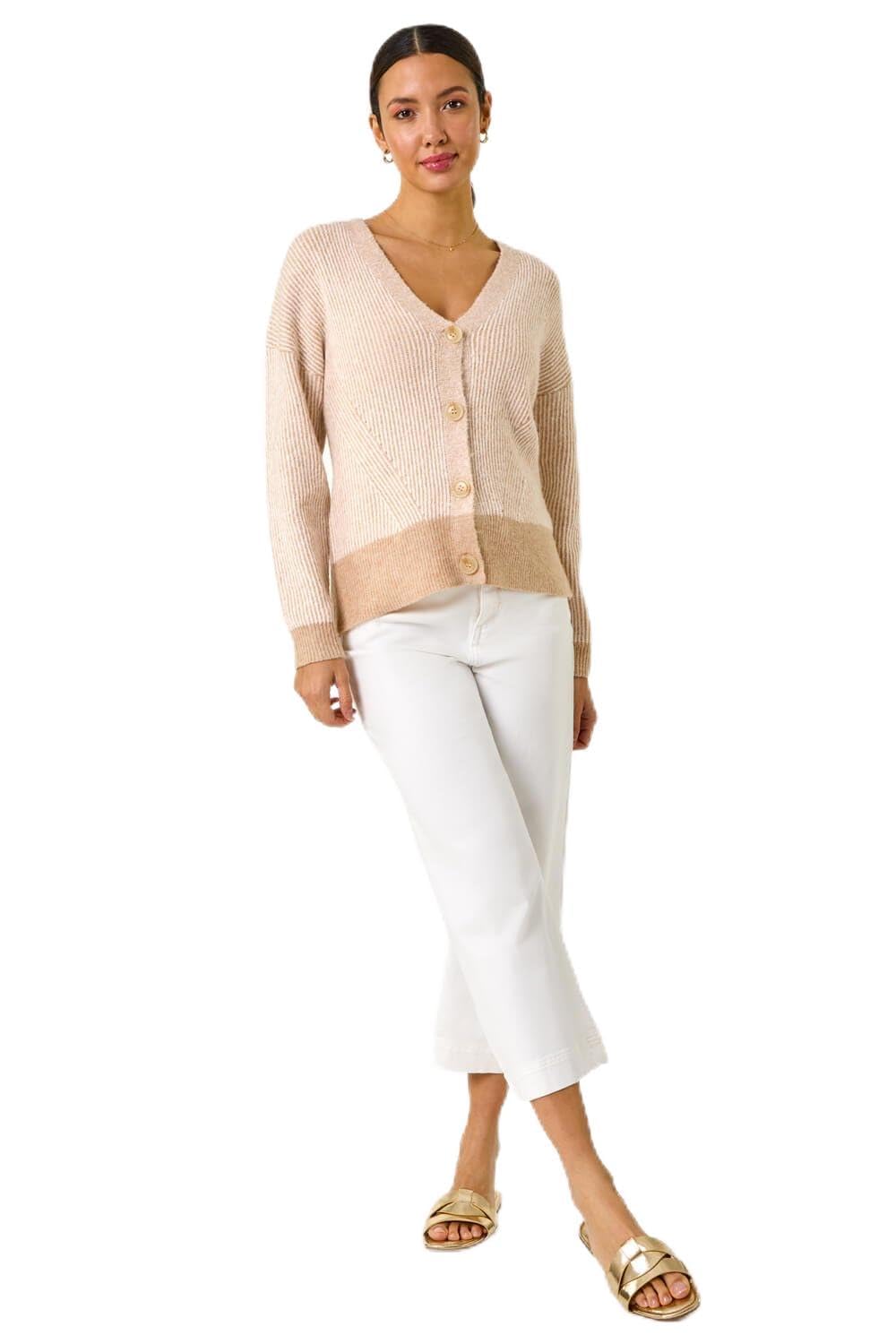 Roman Women's Natural Textured V-Neck Knit Cardigan In Size 18