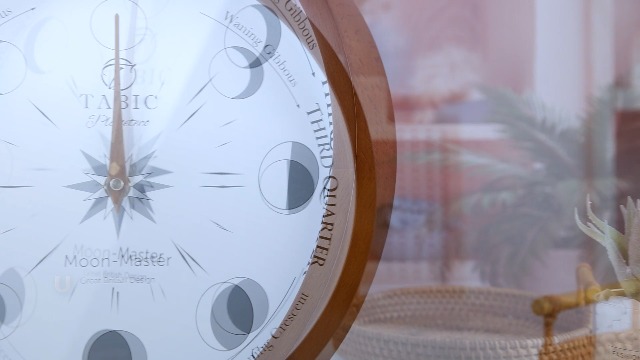 ゴールド 置時計　マントラ　プラピカネ　clock ホルダー　lunate ゴールド 置時計 マントラ プラピカネ clock ホルダー lunate