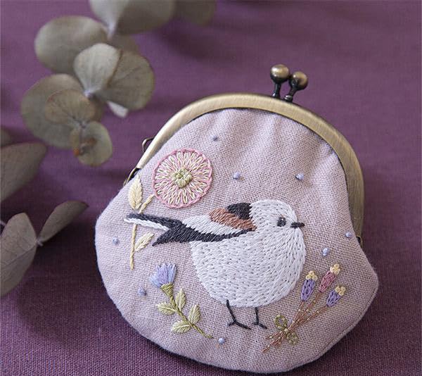 Amazon | piece ピース chicchiさんの動物刺繍キット-やわらぎの