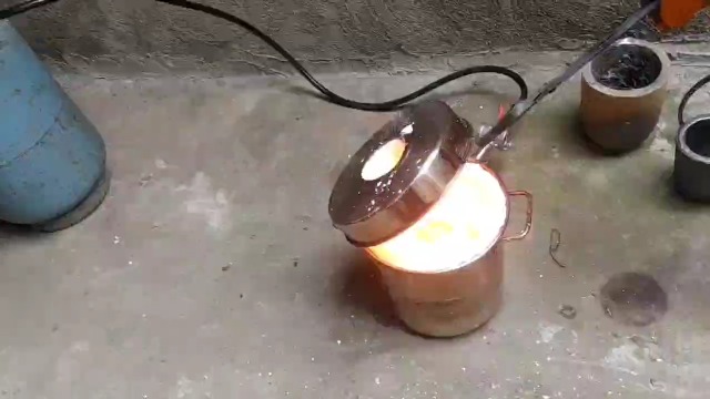 Propan Schmelzofen Set - 16KG Graphit-Tiegel Mit Gießzange