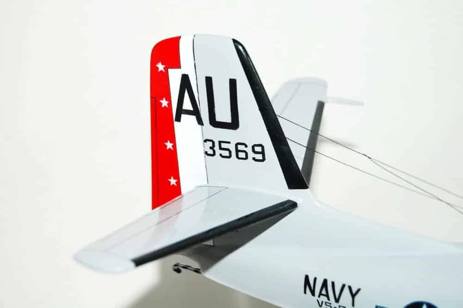 VS-24 Scouts S-2E Tracker (1970) Model