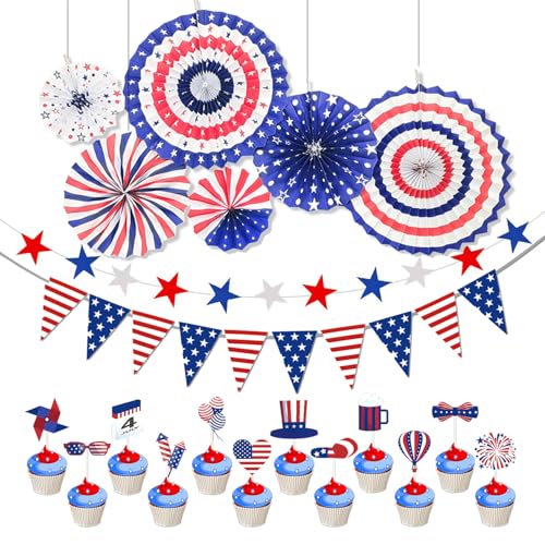 Decoración de fiesta del 4 de julio con artículos del día de la independencia y tartas EE. UU.