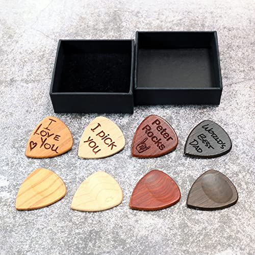 Médiator pour guitare en bois personnalisé + coffret cadeau | Concevez un présent unique | Gravure laser (Bois de santal… - Les Beatles, Paul McCartney, John Lennon, RIngo Starr, George Harrison Médiator pour guitare en bois personnalisé + coffret cadeau | Concevez un présent unique | Gravure laser (Bois de santal… – Image 7