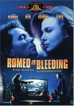 DVD Romeo Is Bleeding Book