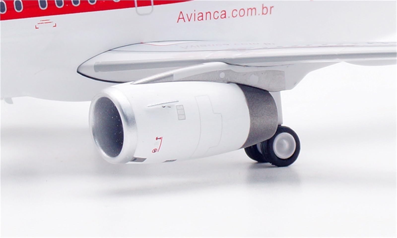 Modelli di Aerei Replica 15CM 1/200 Aereo pressofuso su Larga Scala per Avianca Airlines per Airbus A318 PR-AVH Modello statico di Aeroplano in Miniatura Modello di Aereo