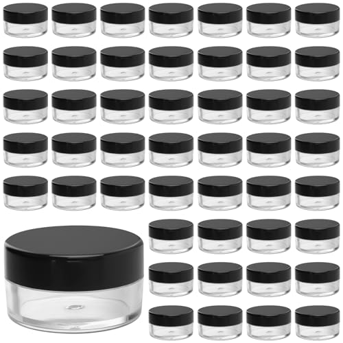 YUENPUN 140 macetas de plástico de 5 ml con tapas, pequeñas macetas transparentes para muestras, recipientes de muestra con tapas negras, macetas de viaje portátiles de 5 g, tarros vacíos para cremas,
