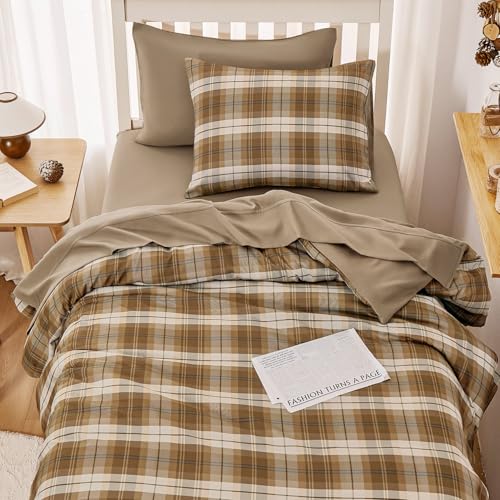 Image of Wake In Cloud - Plaid Comforter Set, Scottish Tartan Check Geometric Modern Pattern Printed, Soft Lightweight Bedding, 3 Pieces, Brown, Twin /Twin XL Size