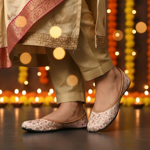 Image of DFR Women's Embroidered Phulkari Punjabi Mojaris Juti Shoe
