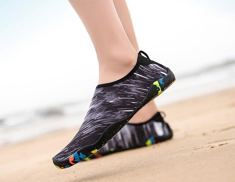 Quick-Dry Aqua Socks Barefoot Water Shoes Swim Shoes for Men Women Beach Running4