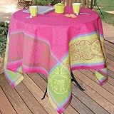 DIMENSIONS: Nappe carrée de 160 cm x 160 cm, taille idéale pour une table de 4 à 6 personnes
