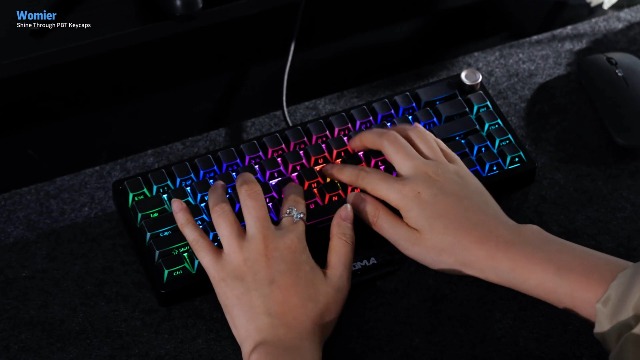 Amazon.com: Womier PBT Shine Through Keycaps Manga Black, OEM