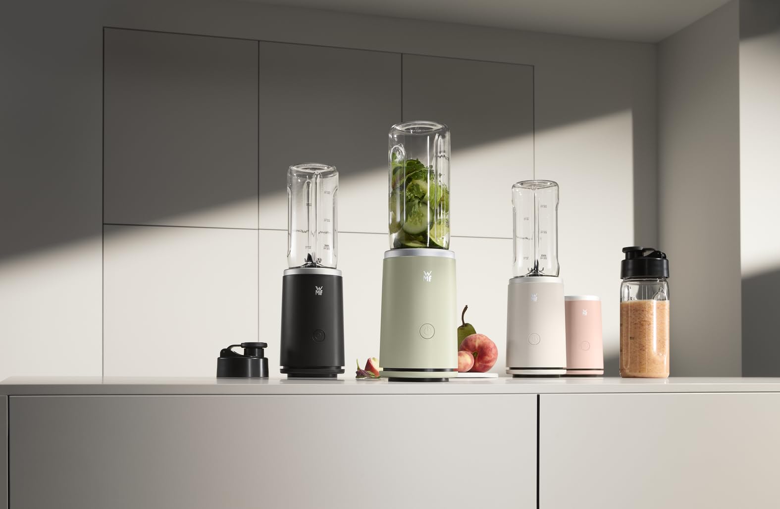 WMF Mix & Go Touch - Frosty Green, Smoothie Maker, osobisty blender, obsługa jedną ręką, moc 500 W, mikser stojący, szczelna butelka na wynos, 0416770091