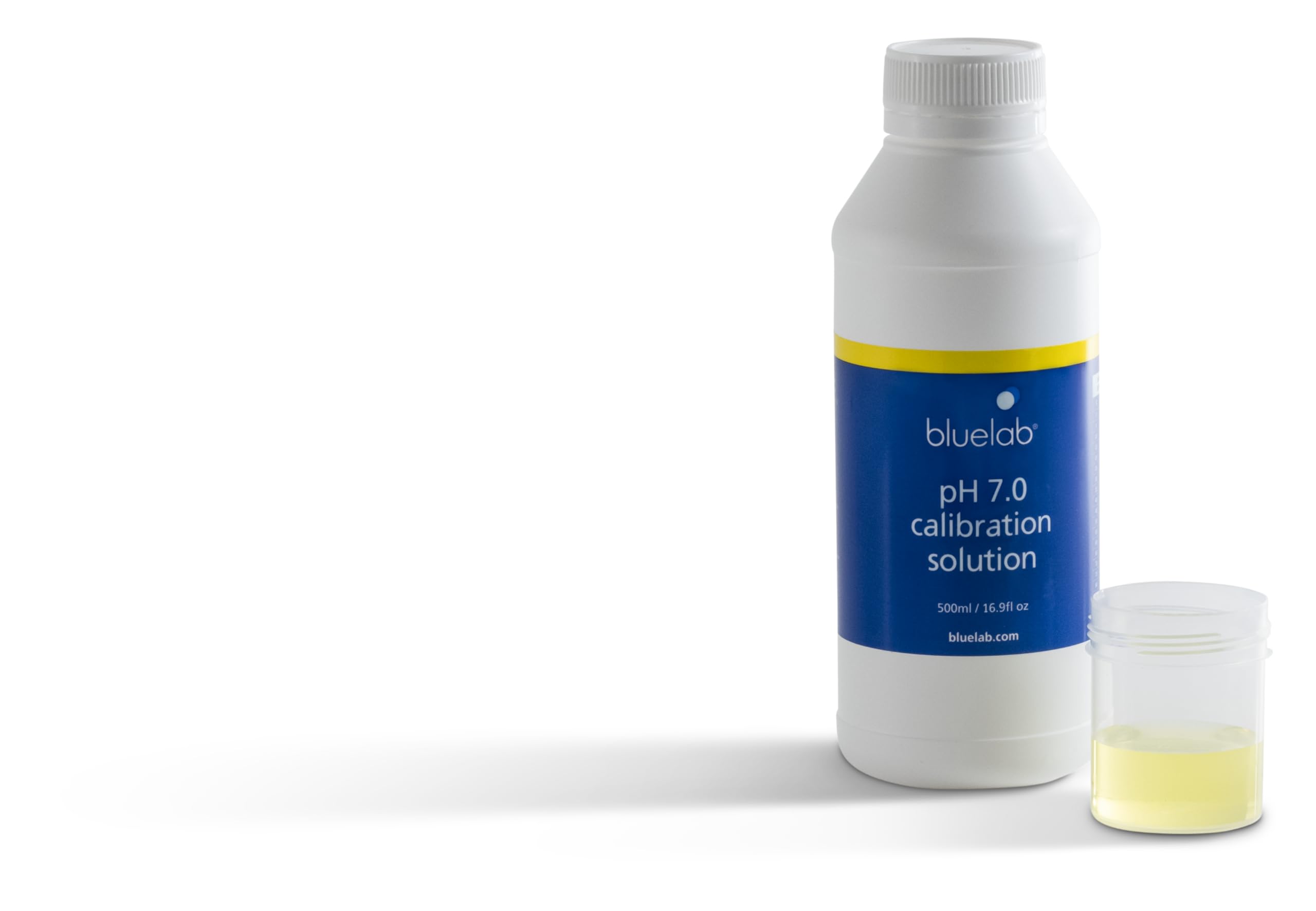 Bluelab pH 7.0 Calibration Solution - 500 ml PH7500 pH 7.0 calibration solutions - a must in every grower's toolbox